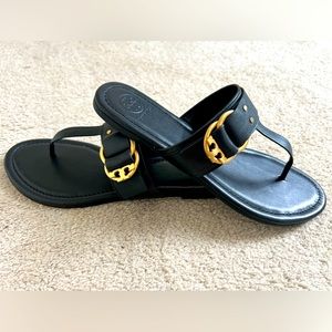 Brand New Tory Burch Marsden Black Leather Thong Sandal